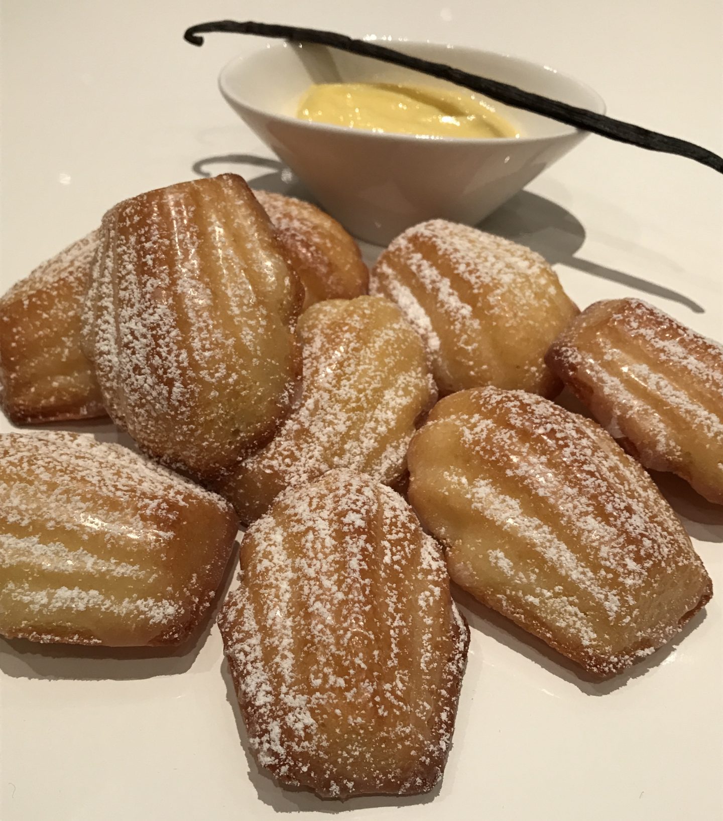 Ed ancora…Delicious madeleine with lemon curd!
